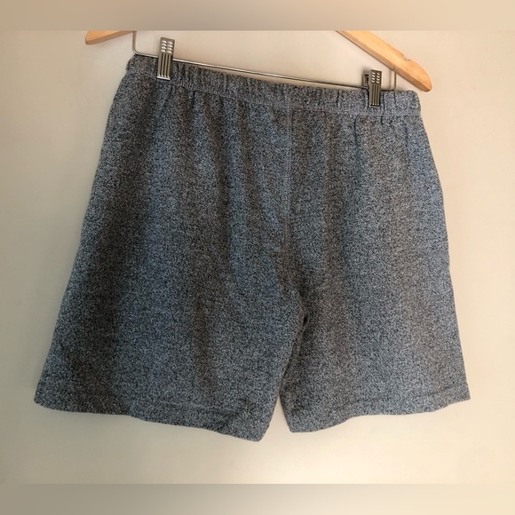 ✨ Roots | SnP Grey Shorts - Picture 3 of 4